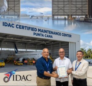 IDAC abre puertas a futuros profesionales de la aviación con acuerdo en Punta Cana